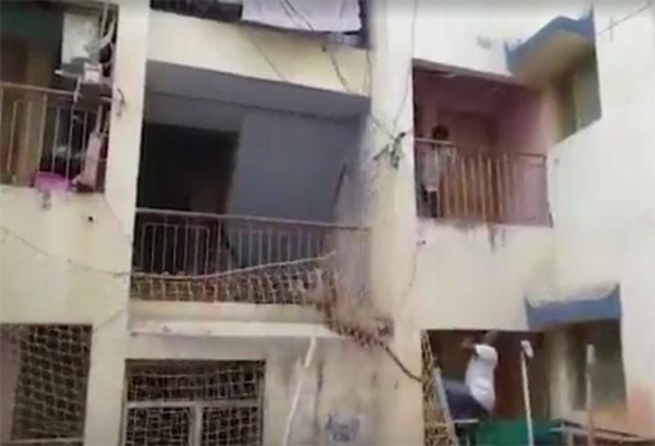 Mahalle ayağa kalktı! Bir anda balkondan atlayıp... G3
