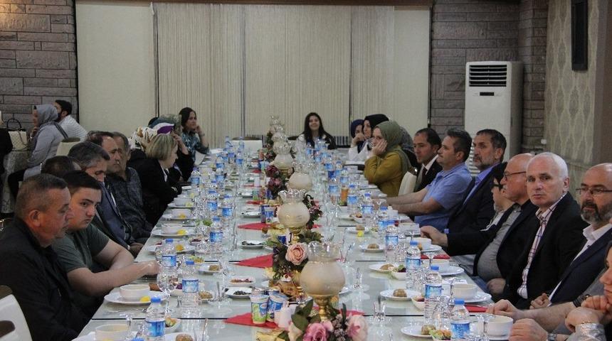 MHP Belediye Başkan adayı Erdoğan Bıyık&rsquo;tan teşkilata iftar