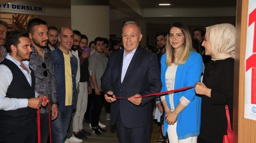 Bayburt &Uuml;niversitesi &ouml;ğrencilerden &lsquo;Milli M&uuml;cadelenin 100. Yılı&rsquo; konulu sergi