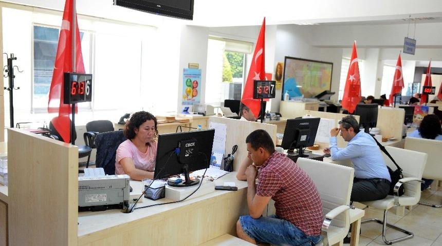 Vezneler hafta sonu a&ccedil;ık