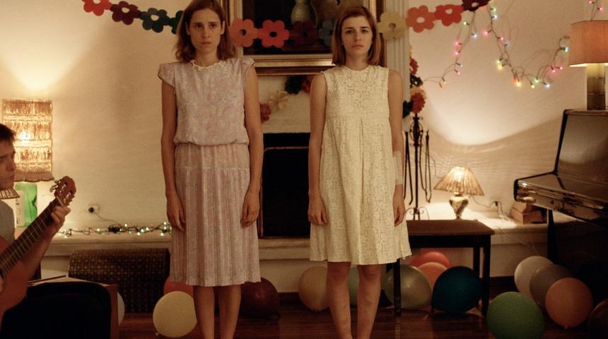 Akıl almaz filmler! Bu ebeveynlerinin hastalıklı ve rahatsız edici hikayesi sizi uykusuz bırakacak