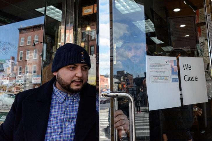 Trump'ın yasağına protesto: Binlerce Müslüman Brooklyn'de namaz kıldı G5