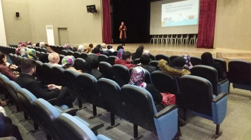 KO-MEK kursiyerlerine akılcı ila&ccedil; ve organ bağışı eğitimi