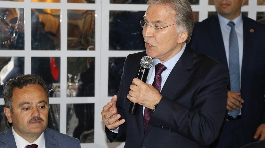 Şahin, “Karabük’te AK Parti olarak başarılı olduğumuzu iddia edemeyiz”