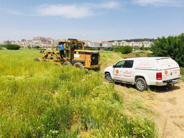 Büyükşehir itfaiyesinden arazi yangınlarına karşı önlem