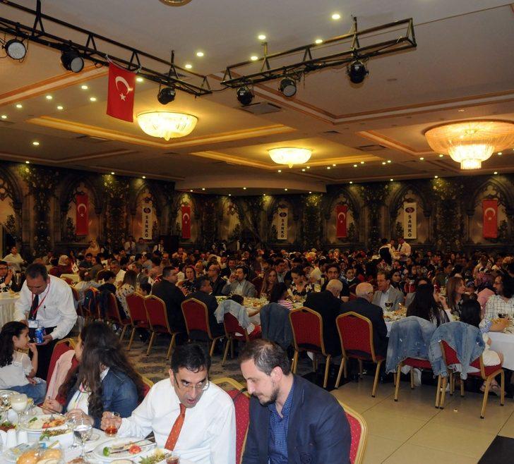 SANKO Üniversitesi ve SANKO Park AVM çalışanları iftarda buluştu G3