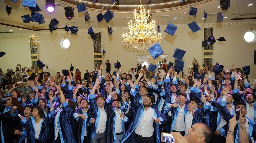 Sağlık ordusuna taze kan