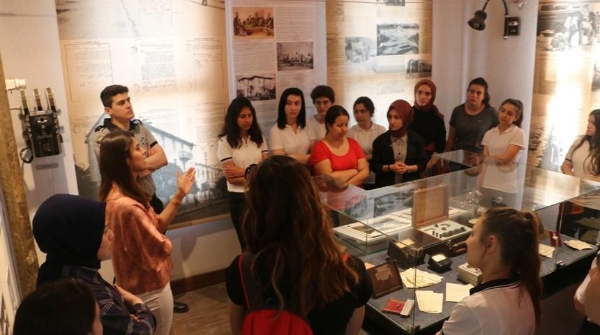 Turgutlu Kent M&uuml;zesi ziyaret&ccedil;i akınına uğradı