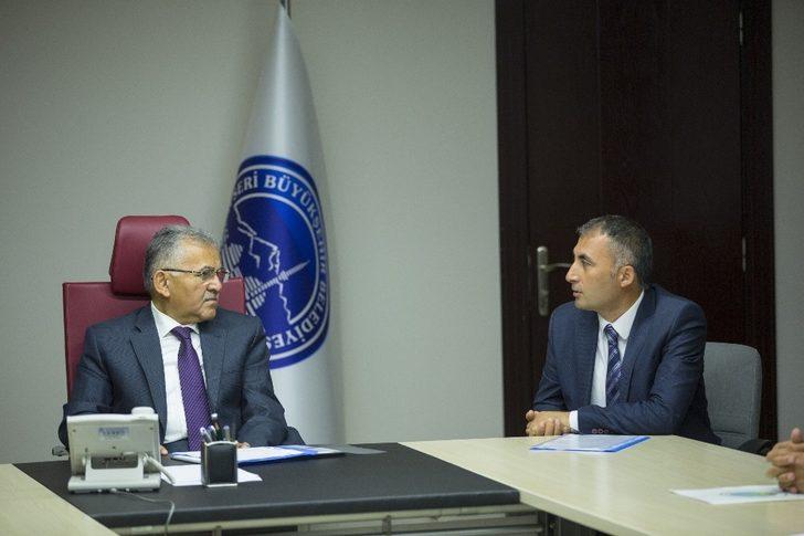 Başkan Büyükkılıç, ilçelerin taleplerini dinledi G4