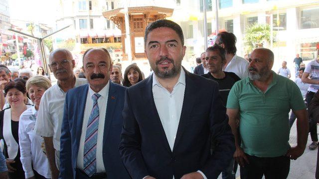 CHP il örgütünden İmamoğlu’nun seçim kampanyasına bağış