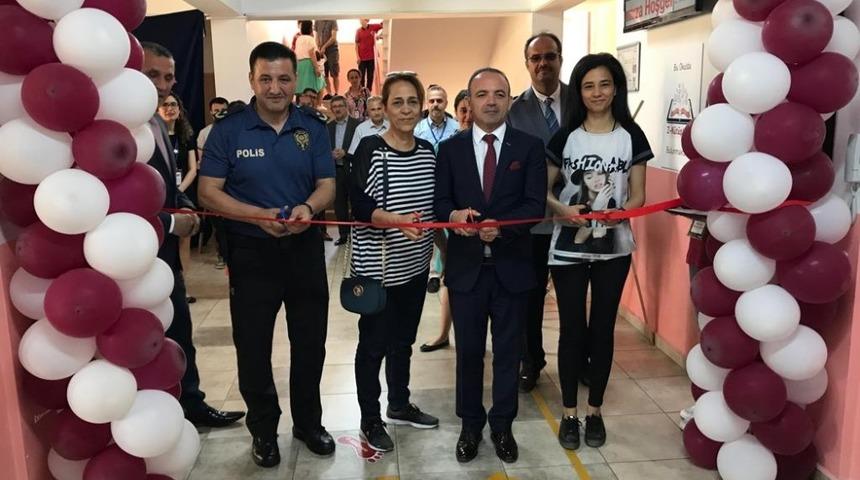 Kaymakam &Ouml;ner T&Uuml;BİTAK bilim fuarı a&ccedil;ılışına katıldı