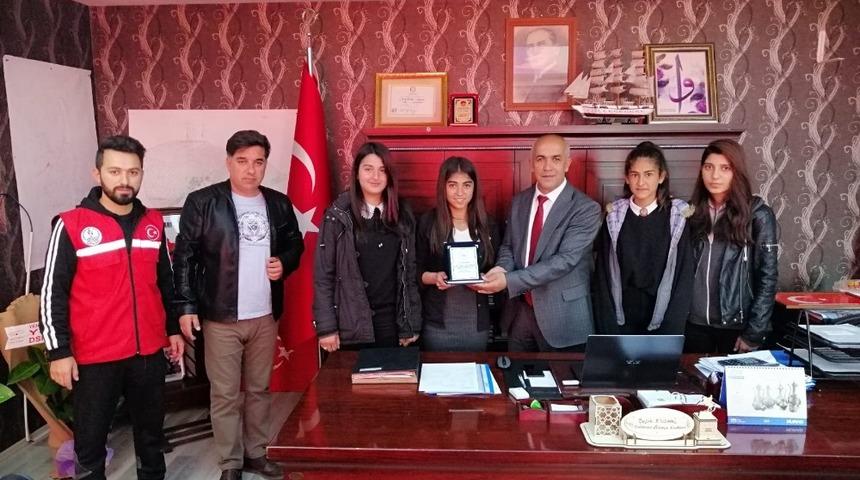 Gen&ccedil;lerden Başkan Ensari&rsquo;ye ziyaret