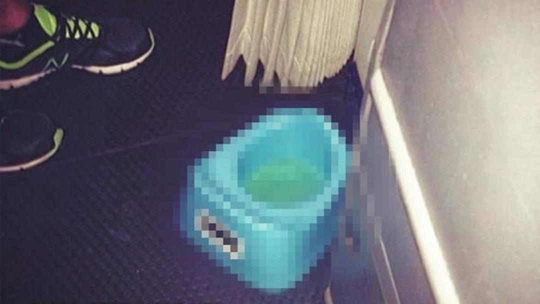 U&ccedil;akta 'tiksindirici' olay! Sosyal medya yıkıldı