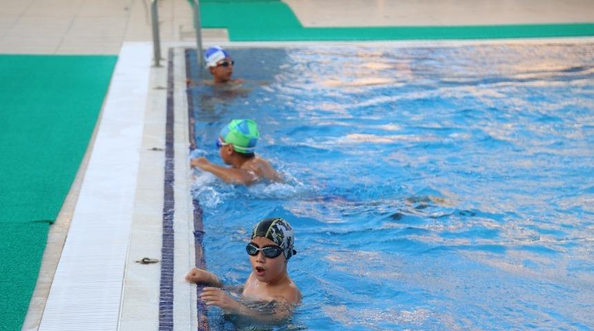 Mezitli Belediyesi kurslarında yaz dönemi başlıyor