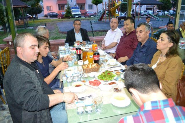 İkinci Bahar iftar yemeği