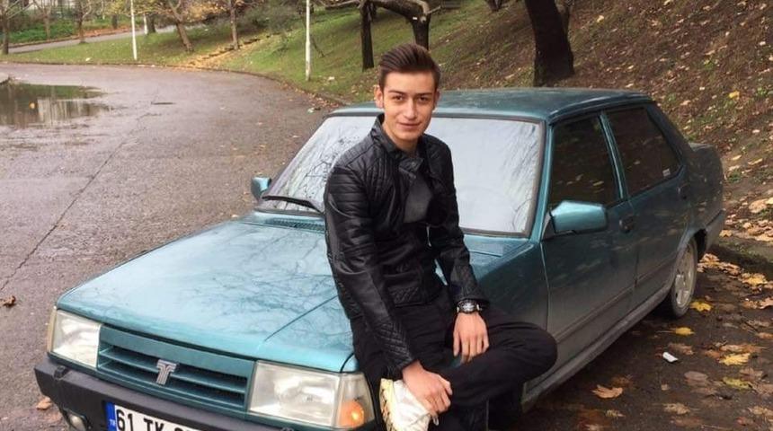 Tedavi g&ouml;rd&uuml;ğ&uuml; hastanede hayatını kaybetti