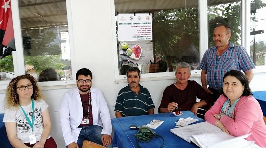 Sağlık ekipleri tansiyon konusunda vatandaşı uyardı