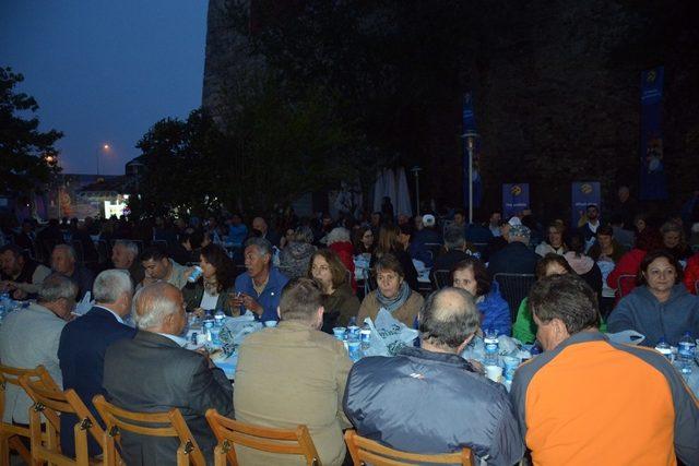 Sinop’ta 4 bin kişi birlikte oruç açtı