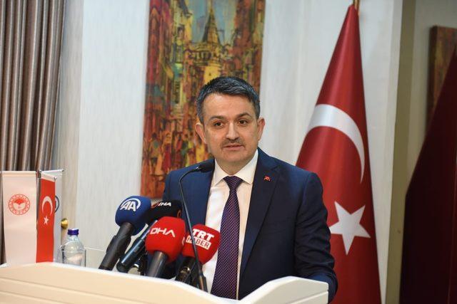 Pakdemirli: Yeni dönemde 2 milyon hektar alan sulamaya açılacak