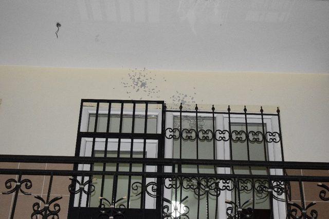 Malatya’da bir ev ile otomobile silahlı saldırı