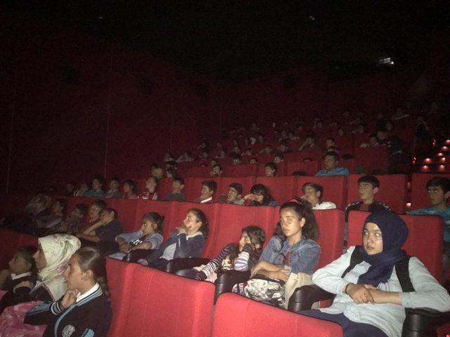 Öğrendiklerini yaptılar sinema ile buluştular