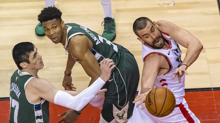 Toronto pes etmedi, seriyi eşitledi