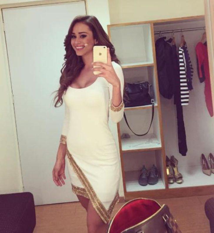 Yanet Garcia Pictures