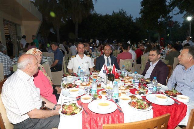 Polisevinde şehit ve gazi aileleri onuruna iftar yemeği düzenlendi