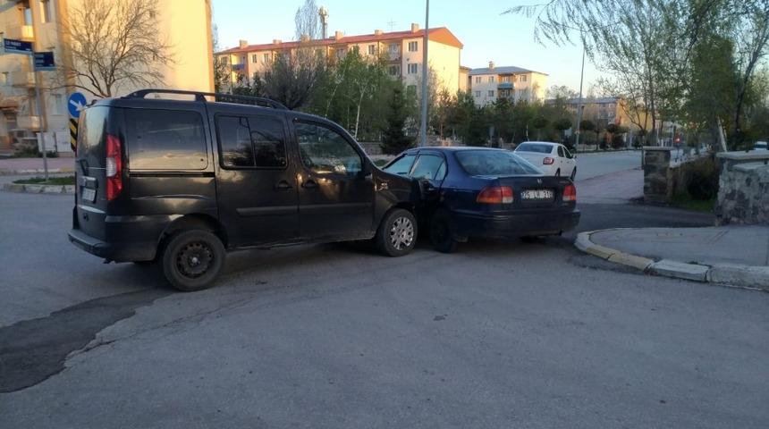 Erzurum&rsquo;da trafik kazası: 1 yaralı