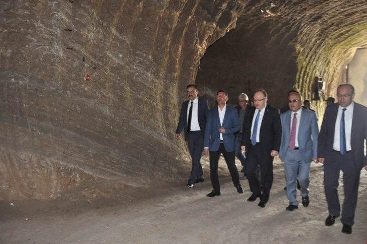 Vali Mustafa Tutulmaz Sandıklı’da G5