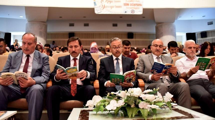 Karatay&rsquo;da &ouml;ğrencilere &ouml;d&uuml;l