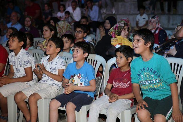 Karaköprü’de vatandaşlar etkinlikte doyasıya eğlendi 3