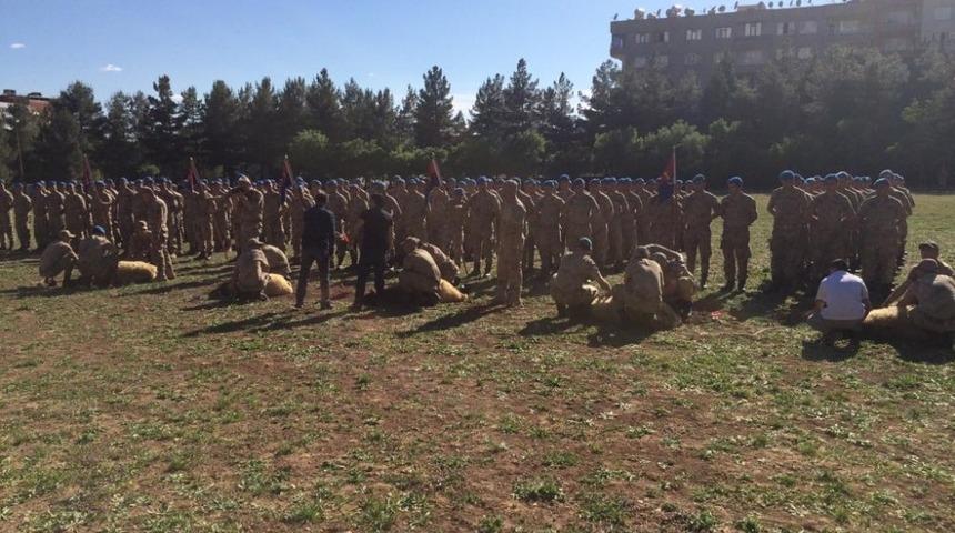Siirt&rsquo;te Mehmet&ccedil;ik i&ccedil;in kurban kesildi