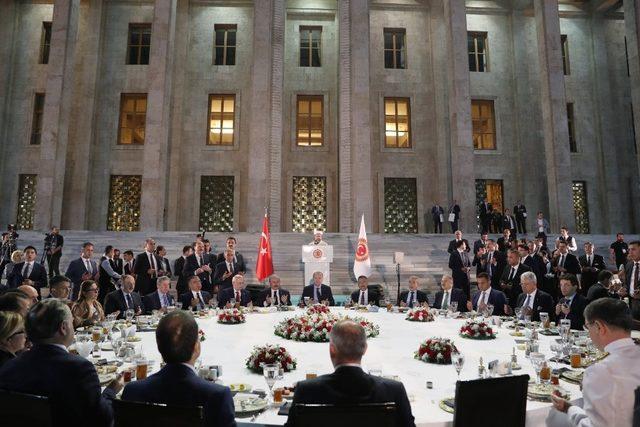 Başkan Şahin TBMM’de iftar programına katıldı