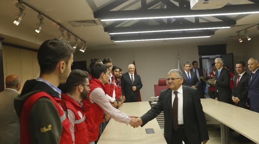 Başkan B&uuml;y&uuml;kkılı&ccedil;, damla g&ouml;n&uuml;lleri ile birlikte