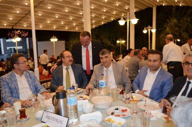 Keçiören Eğitim ve Araştırma Hastanesi çalışanları iftarda buluştu