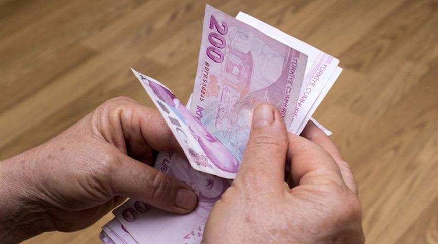 'Asgari ücret arttıkça emekli maaşları da artsın'