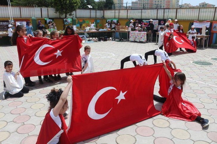 Öğrencilerin hazırladığı 100’ün üzerinde eser görücüye çıktı G3