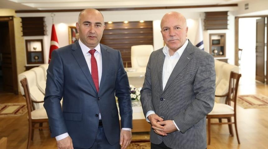 Başkonsolos Guliyev’den Başkan Sekmen’e ziyaret