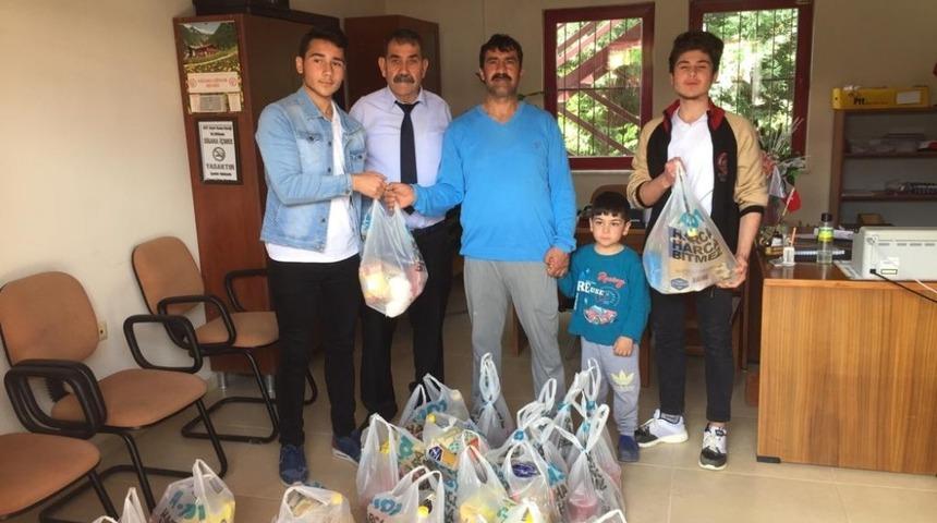 Lise öğrencilerden anlamlı davranış