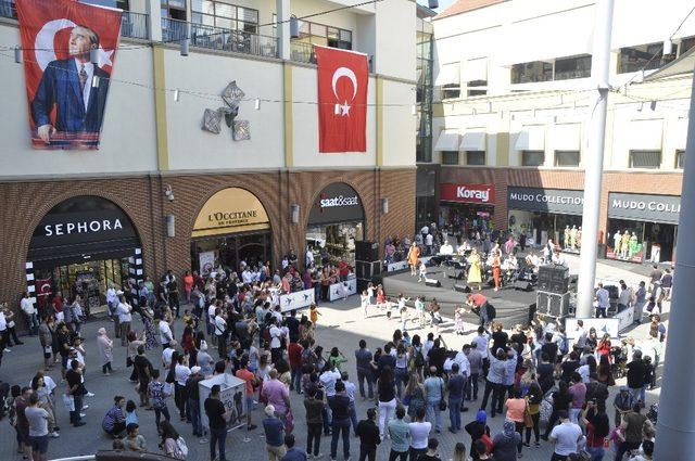 Forum Mersin’de 19 Mayıs coşkusu üç gün sürdü