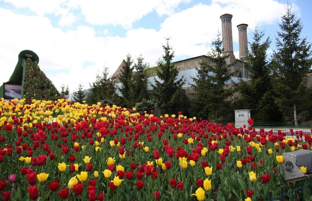 B&uuml;y&uuml;kşehir&rsquo;den Erzurum&rsquo;a estetik dokunuş
