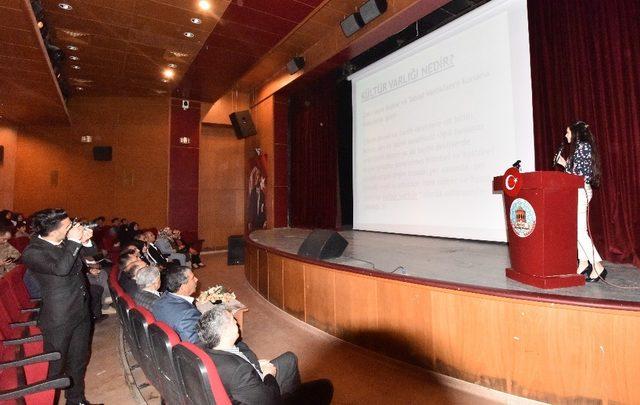 Ahlat&rsquo;ta &ldquo;M&uuml;zeler G&uuml;n&uuml;&rdquo; kutlandı 4