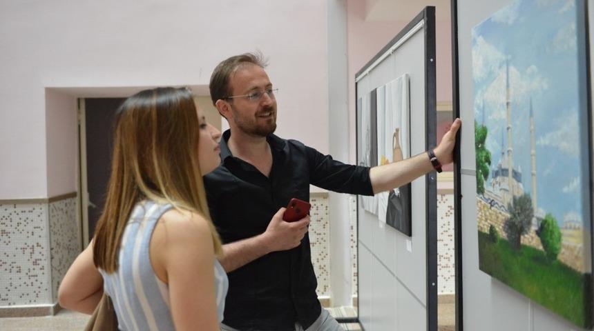 Resim Sergisi ve M&uuml;zik Dinletisi beğeni topladı