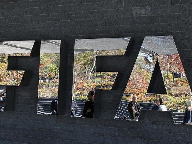 SON DAKİKA | Bursaspor'a transfer yasağı! FIFA kararını kulüp duyurdu