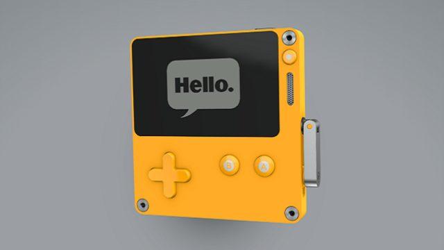 Yeni El Konsolu Playdate Kendine Has Kontrollerle Geliyor!