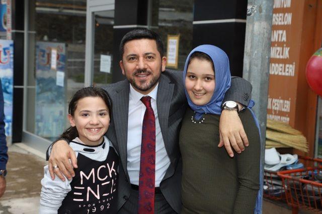 Nevşehir Belediye Başkanı Arı’nın çocuk sevgisi