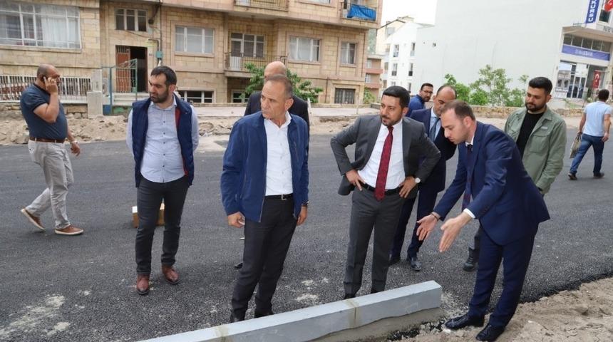 Belediye Başkanı Rasim Arı, Lale Caddesinde incelemelerde bulundu