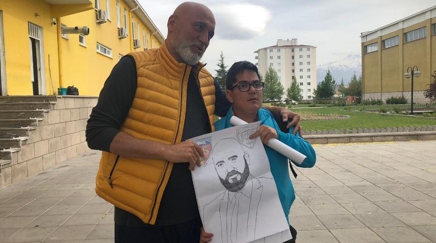 Karaman&rsquo;ı kara kalem &ccedil;izdi