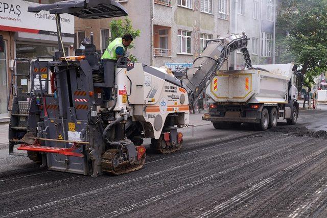 Çorlu Belediyesinden asfalt sezonuna hazırlık